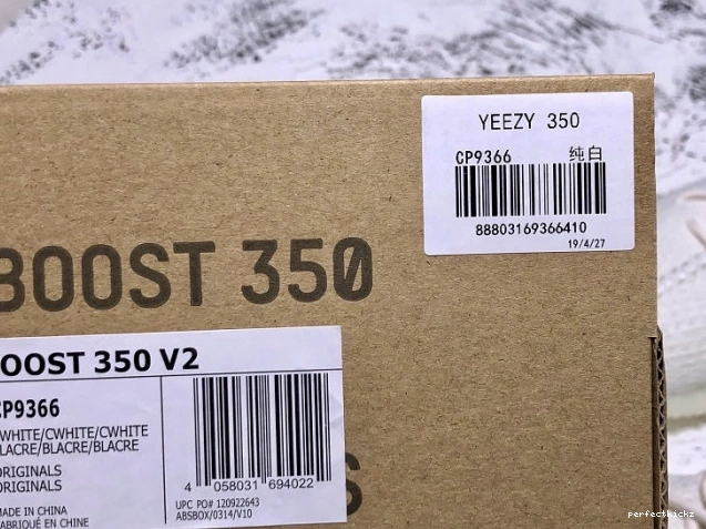 Yeezy CP9366 V2 Cream Adidas Boost 350 White 0729